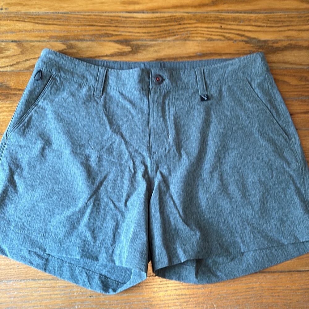 Salt Life Shorts Women’s size 6 Board Shorts Quick Dry